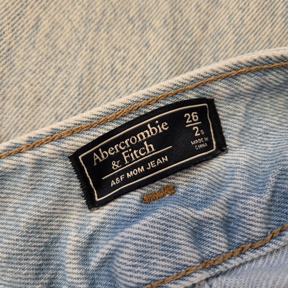 Abercrombie & Fitch Denim Jeans - Picture 2 of 2
